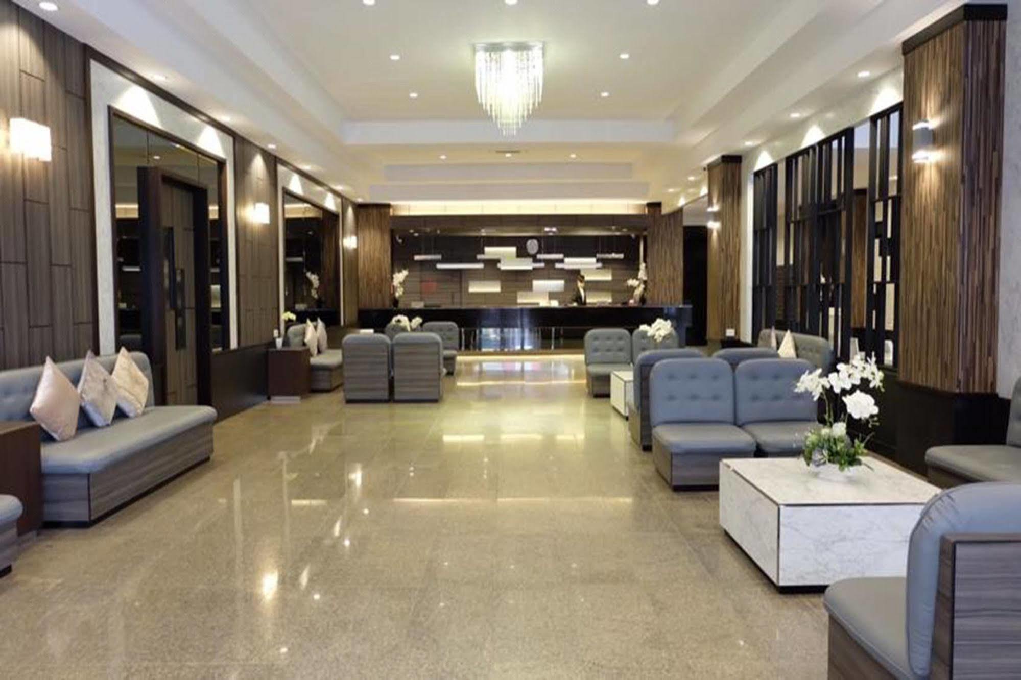 The Grand Day Night Hotel Pattaya Eksteriør billede